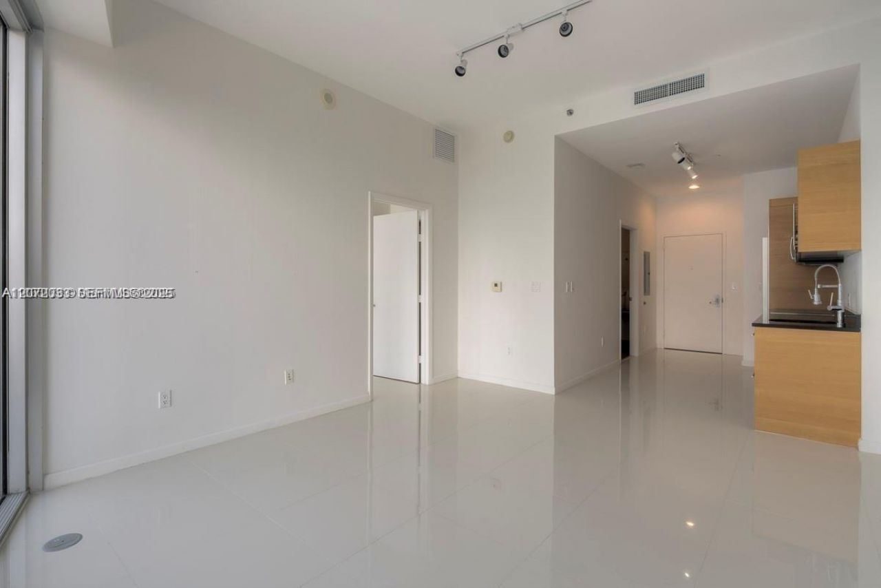 465 Brickell Ave , Unit 4104, Miami, FL 33131 Photo