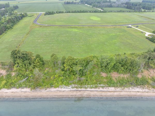 9435 Seagull Rd, Unit Lt3, Newton, WI 53063