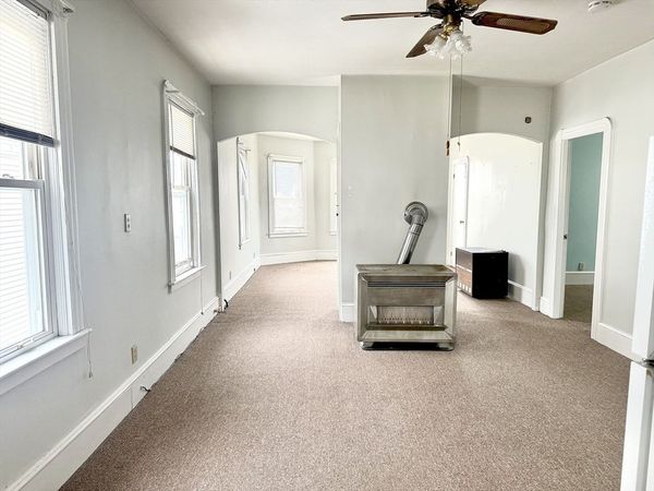 87 Hathaway St, Unit 3, New Bedford, MA 02746