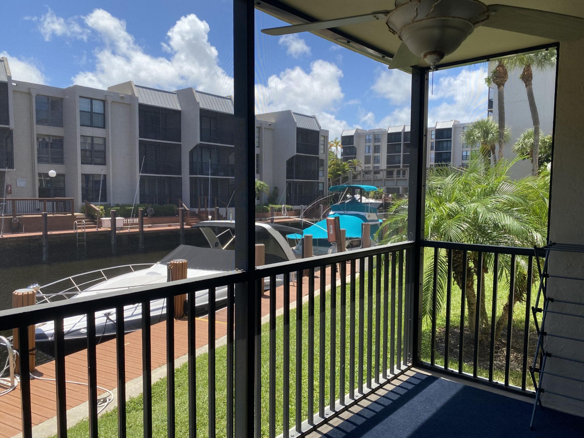 2 Royal Palm Way, Unit 101, Boca Raton, FL 33432 Photo