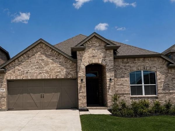 736 SOARING HAWK Drive, Fort Worth, TX 76008