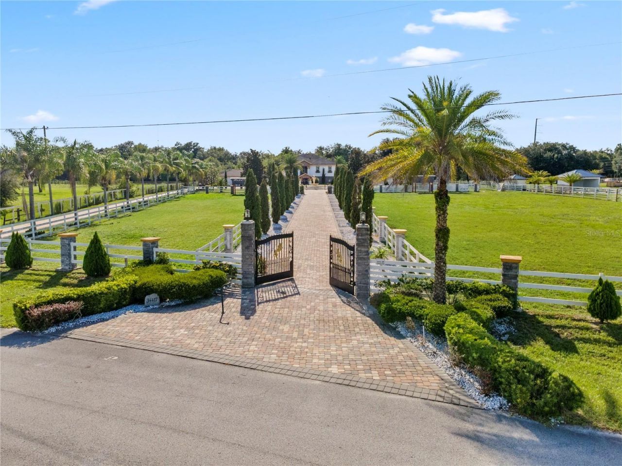34417 Donna Vista Place, Eustis, FL 32736 Photo