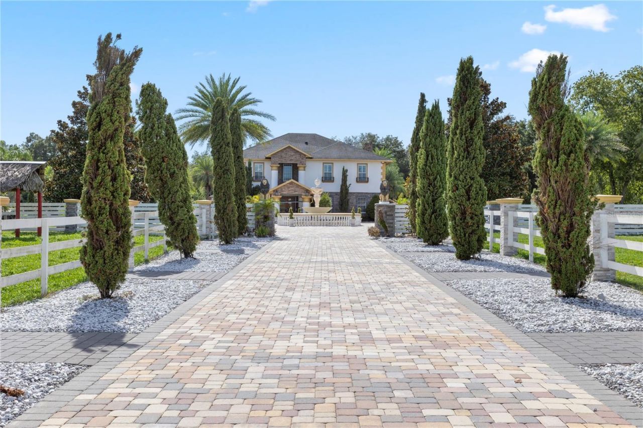 34417 Donna Vista Place, Eustis, FL 32736 Photo