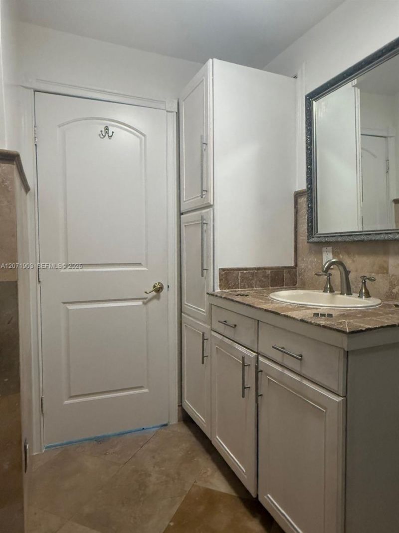 4210 NE 12th Ter, Unit 4210, Pompano Beach, FL 33064 Photo