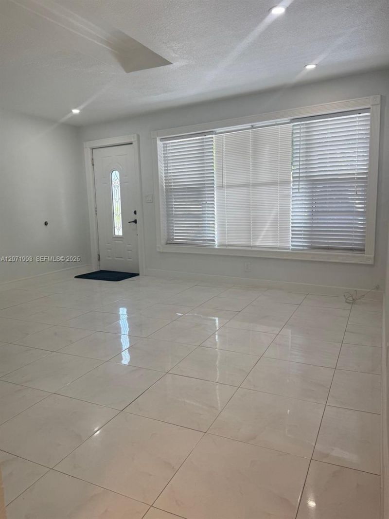 4210 NE 12th Ter, Unit 4210, Pompano Beach, FL 33064 Photo