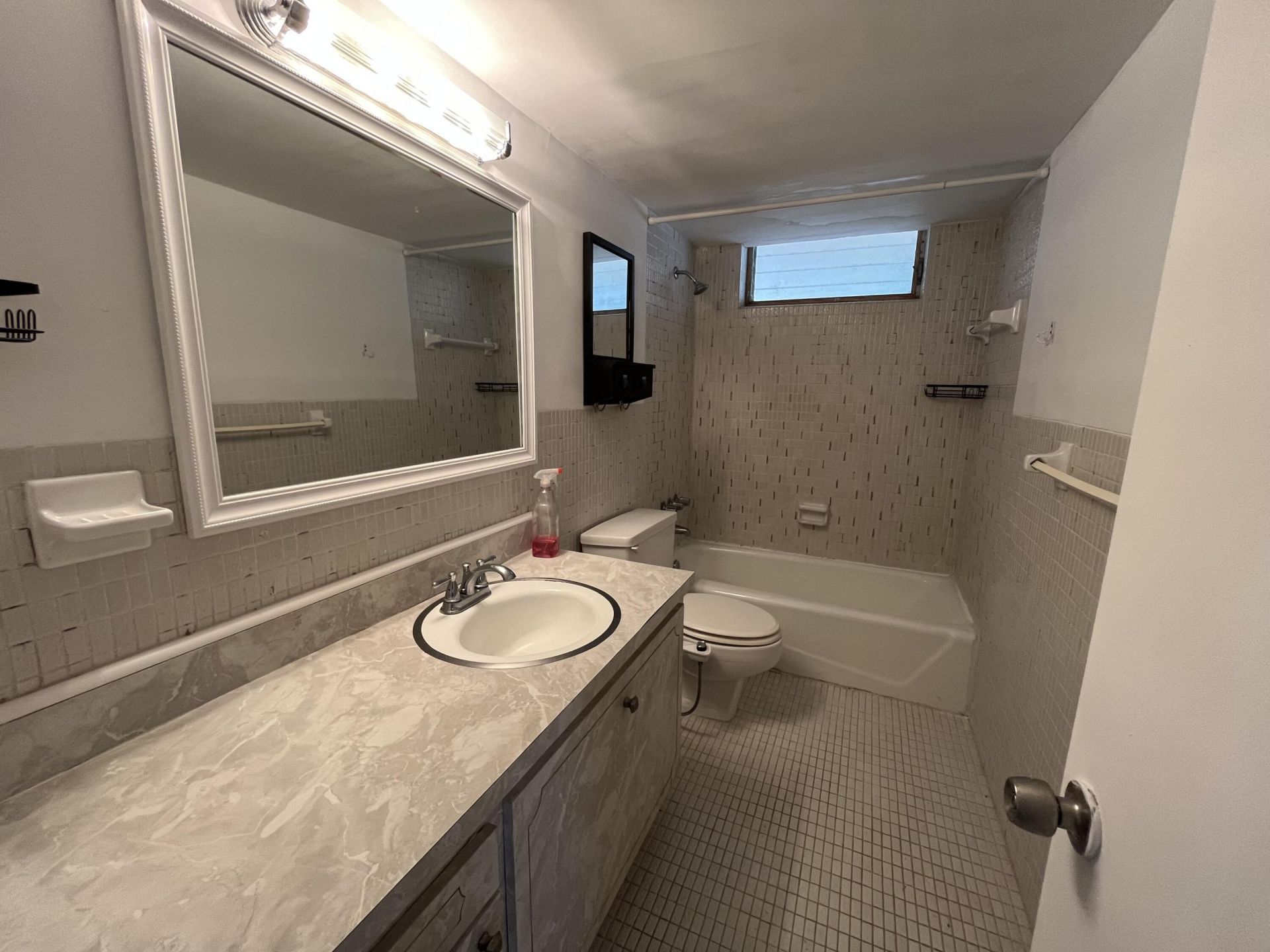 2930 Point East Drive, Unit E203, Aventura, FL 33160 Photo