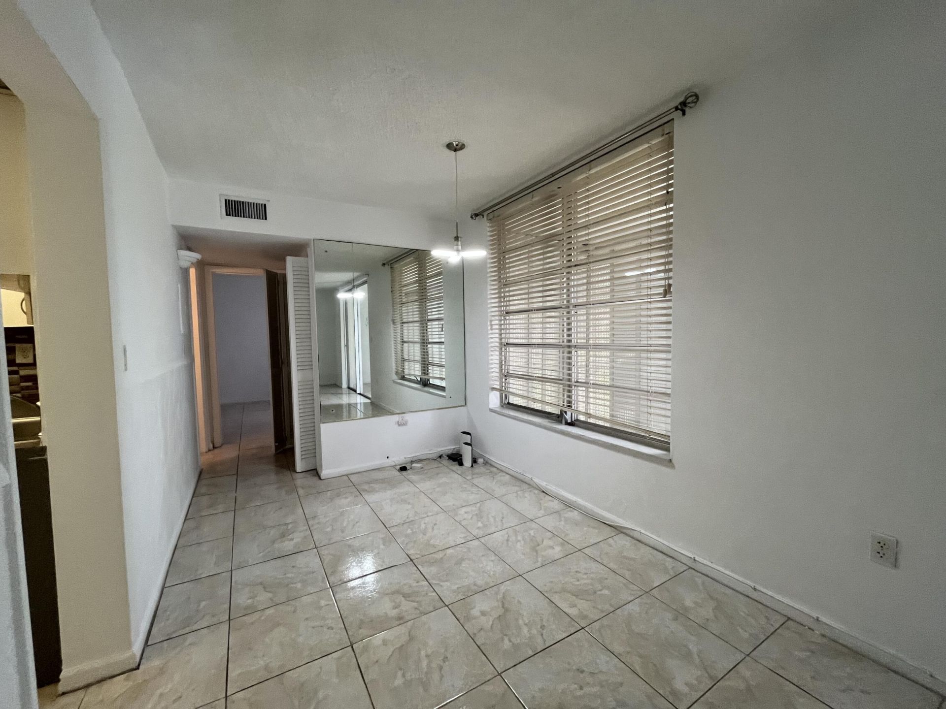 2930 Point East Drive, Unit E203, Aventura, FL 33160 Photo