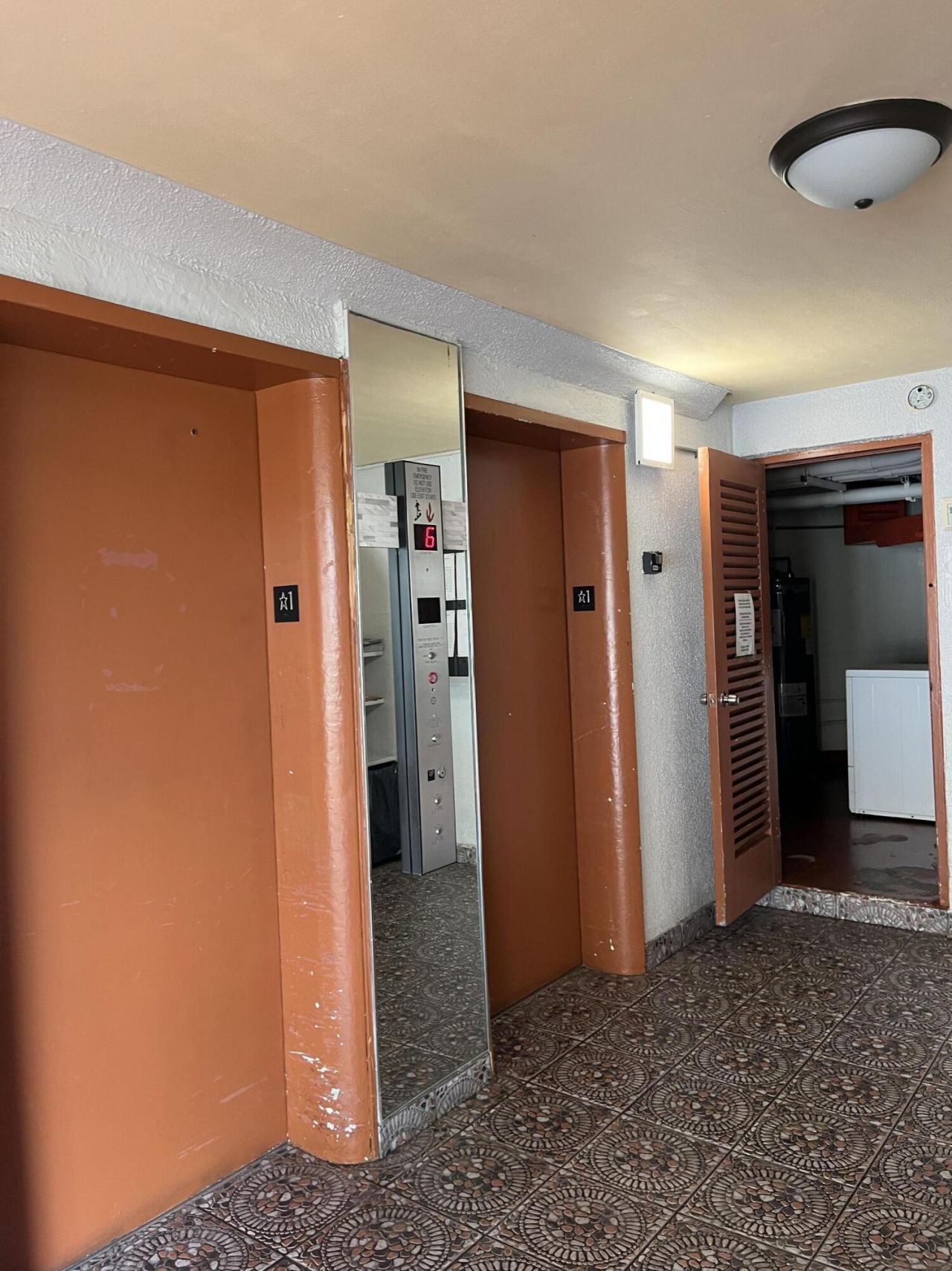 2930 Point East Drive, Unit E203, Aventura, FL 33160 Photo