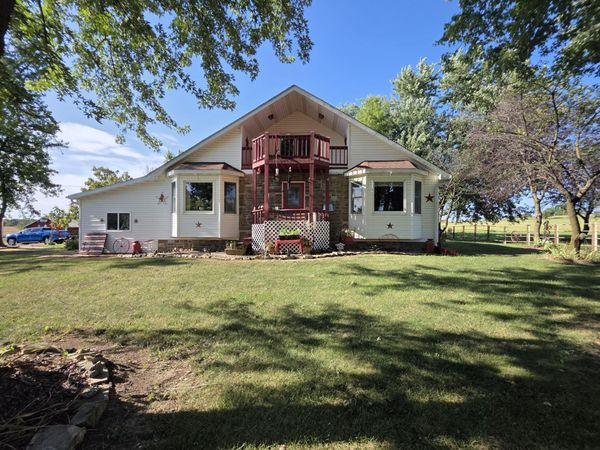 10763 E Red Springs Rd Road W, Mountain Grove, MO 65711