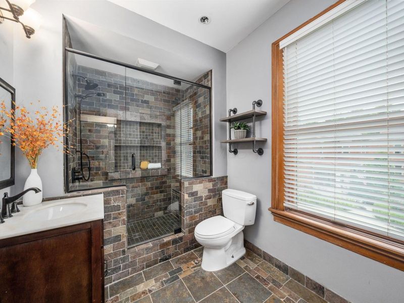 367 E Jenkins Avenue, Columbus, OH 43207 Photo 54