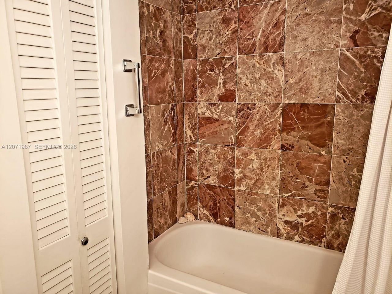 801 Brickell Bay Dr , Unit 1767, Miami, FL 33131 Photo