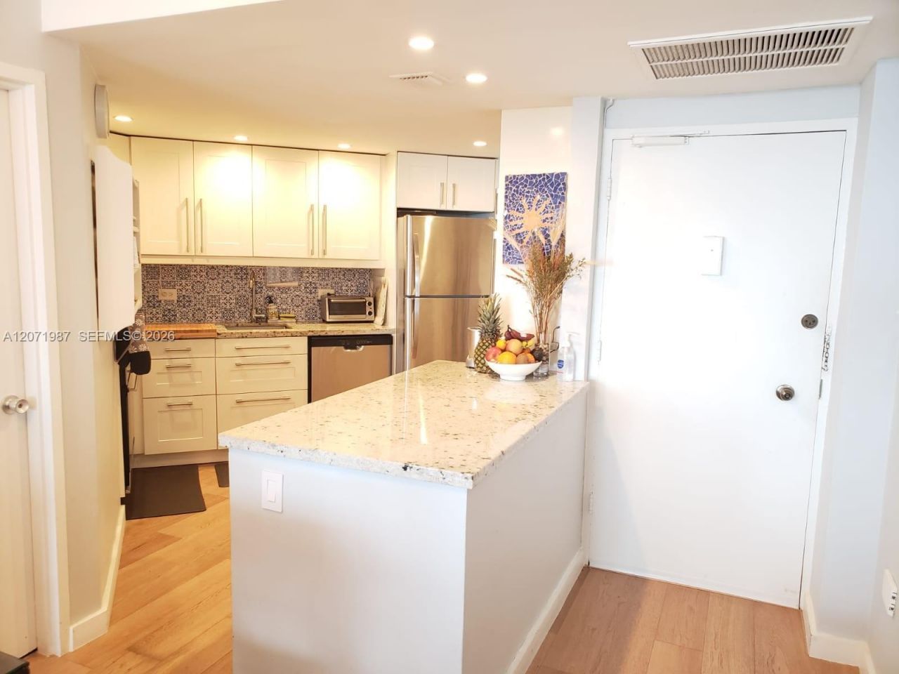 801 Brickell Bay Dr , Unit 1767, Miami, FL 33131 Photo