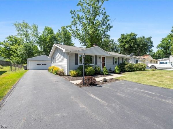 146 Lowrie Boulevard , Northfield, OH 44067