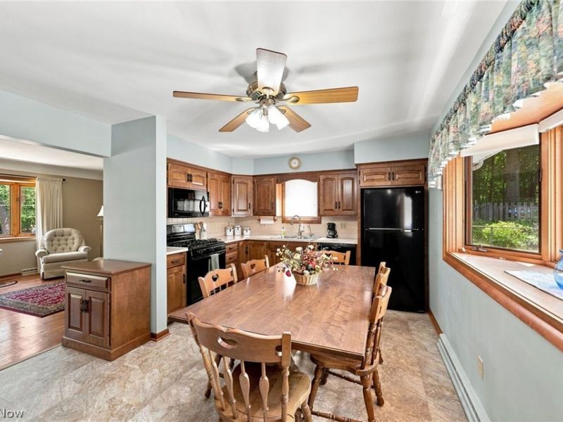 146 Lowrie Boulevard, Northfield, OH 44067 Photo 11