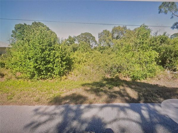1561 WALNUT AVENUE , LAKE PLACID, FL 33852