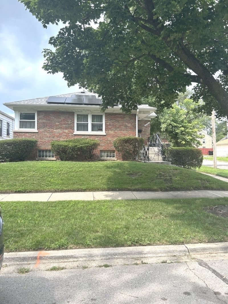 12200 S Yale Avenue, Chicago, IL 60628 Main Photo