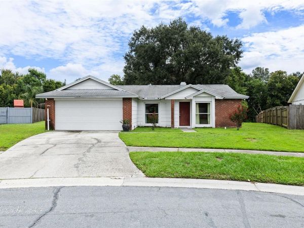 629 STILLVIEW CIRCLE , BRANDON, FL 33510