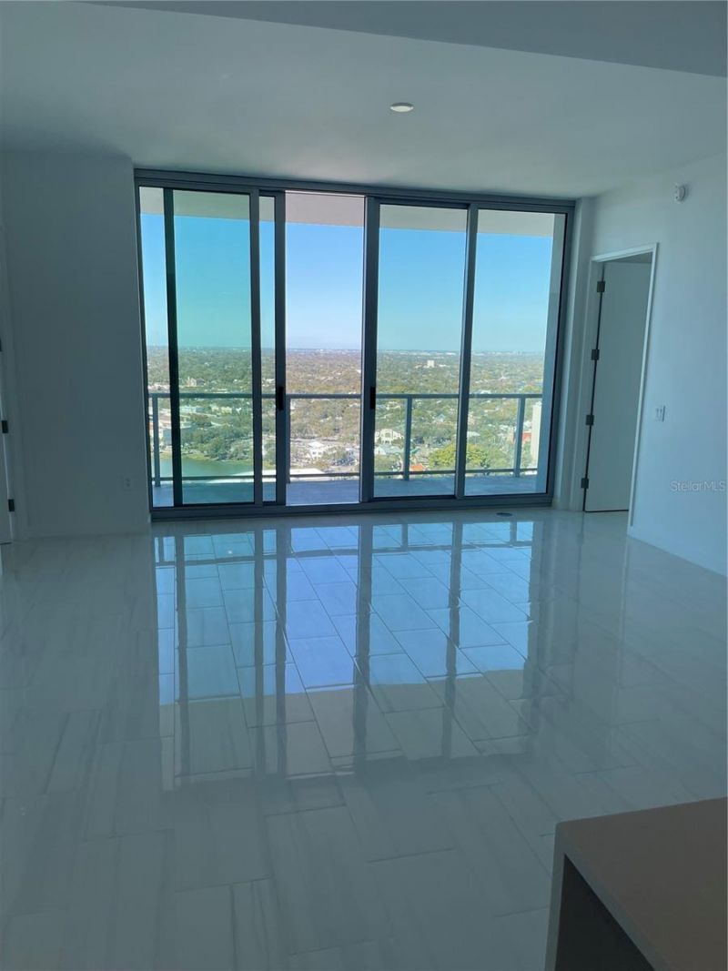 400 Central Avenue , Unit 2708, Saint Petersburg, FL 33701 Photo