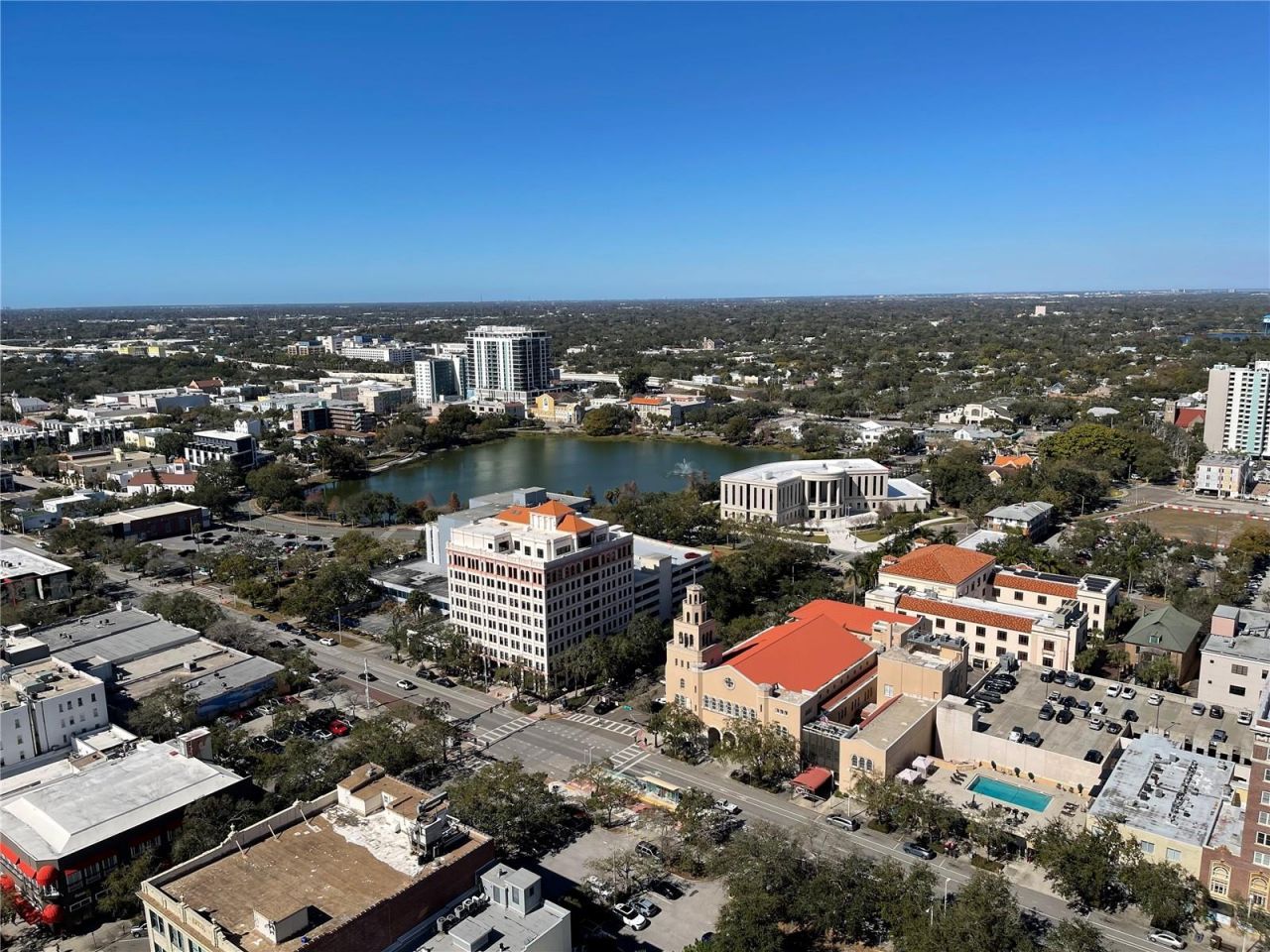 400 Central Avenue , Unit 2708, Saint Petersburg, FL 33701 Photo