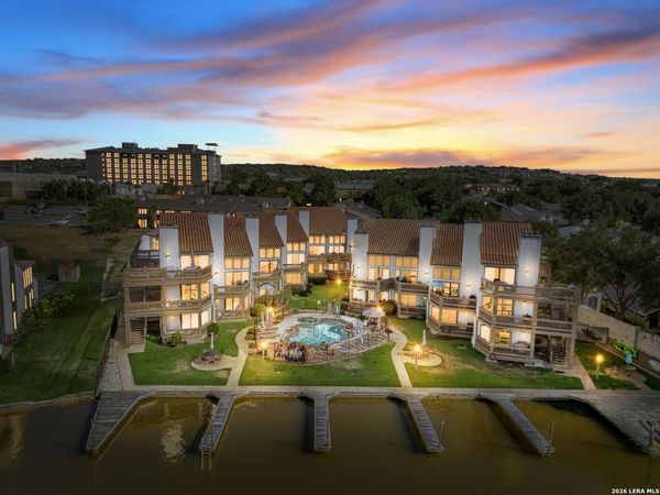 509 Short Circuit, Unit # 203, Horseshoe Bay, TX 78657