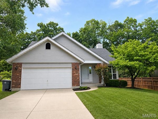 325 Westbrook Drive, O'Fallon, MO 63366