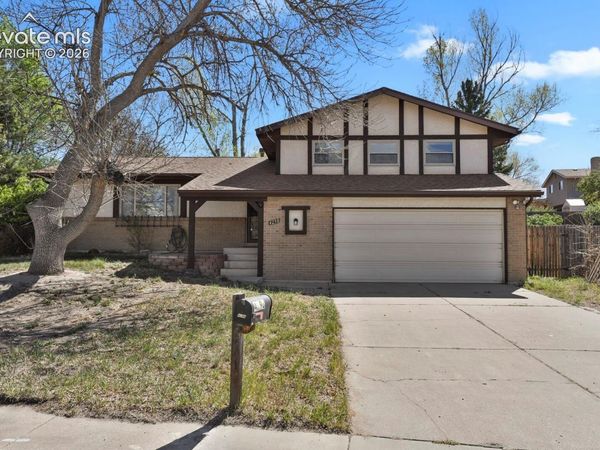 4298 N Nonchalant Circle, Colorado Springs, CO 80917
