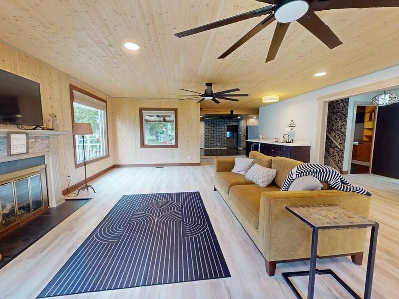 805 Maplewood, Willard, OH 44890 Photo 18