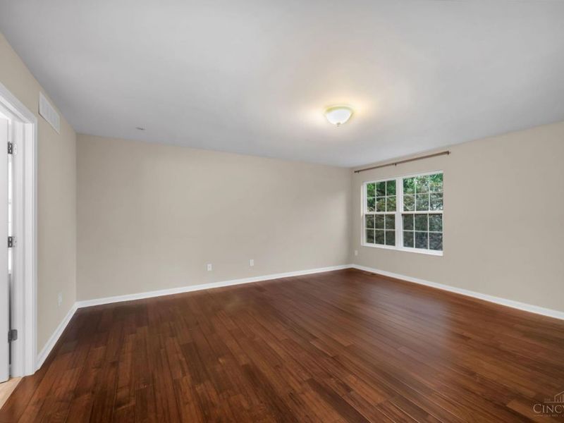 3346 Babson Court, Franklin, OH 45005 Photo 5