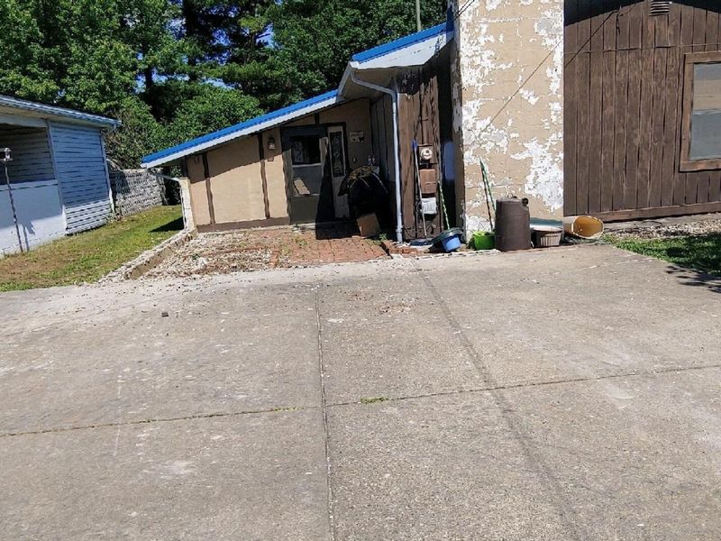730 Mary Street , Belpre, OH 45714 Photo 1