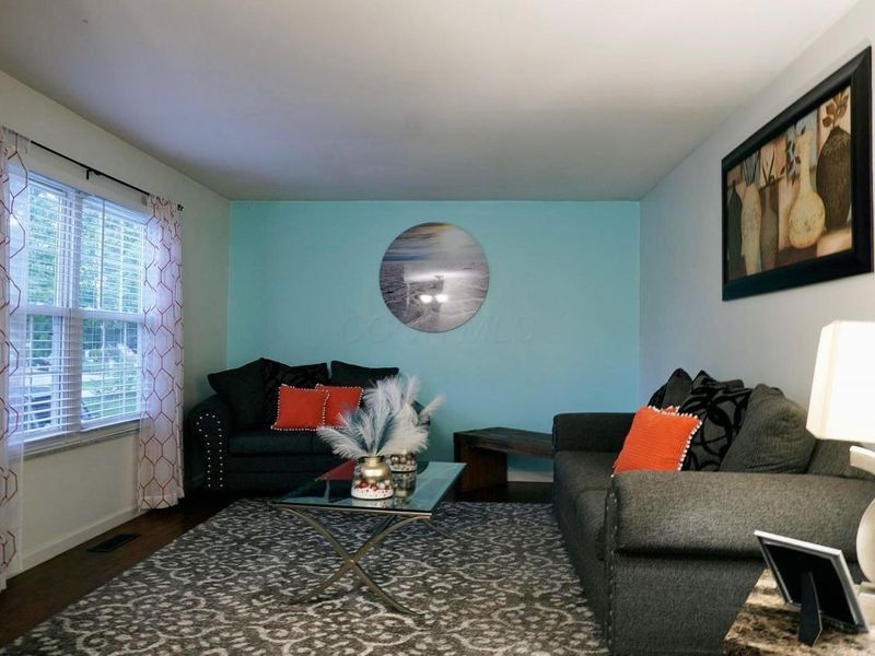 5323 Cherry Bud Court , Columbus, OH 43228 Photo 2