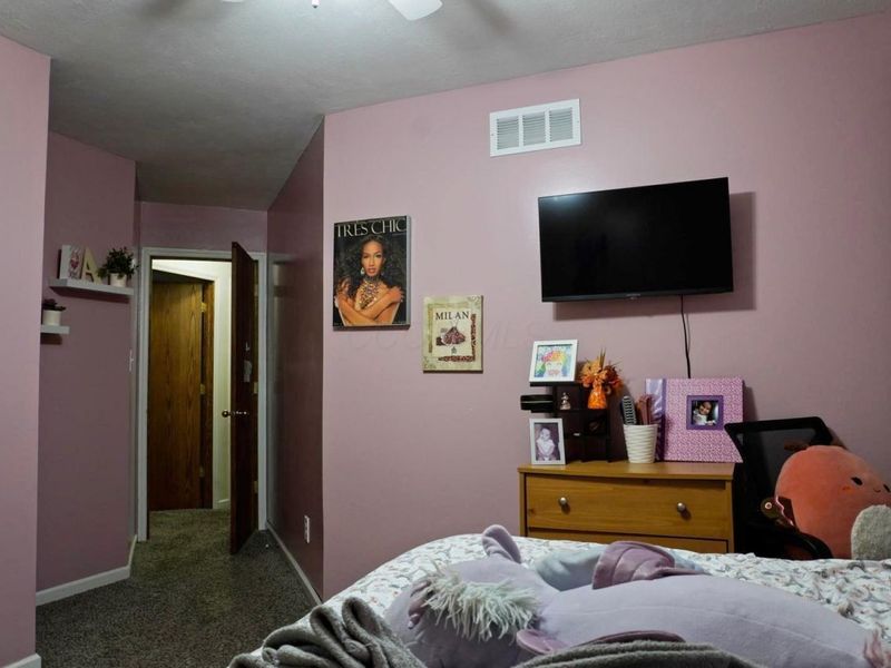 5323 Cherry Bud Court , Columbus, OH 43228 Photo 8
