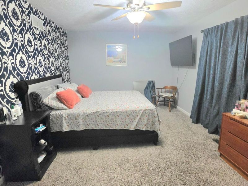 5323 Cherry Bud Court , Columbus, OH 43228 Photo 9