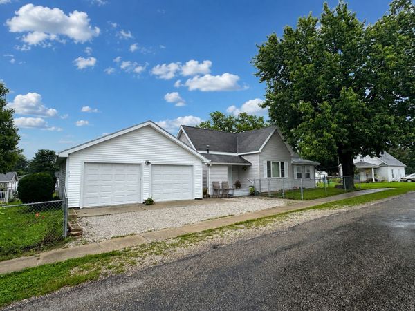 201 Mc Kinley Street , Georgetown, IL 61846