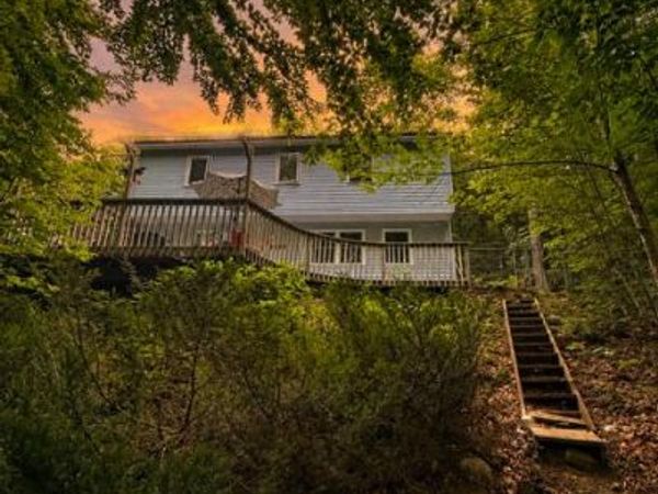 7 Lovers Lane, Saint Albans, ME 04971