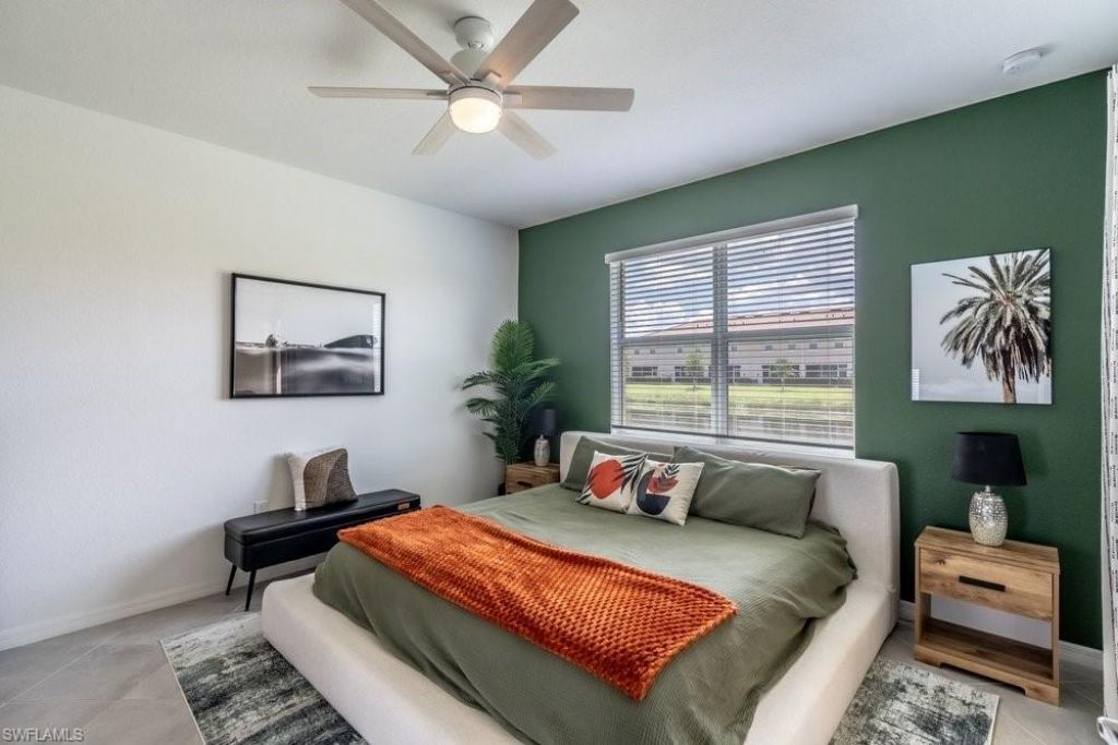 2645 Vine Ave, Naples, FL 34120 Photo