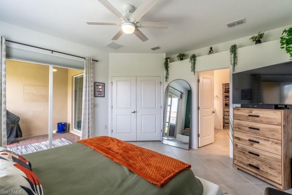 2645 Vine Ave, Naples, FL 34120 Photo