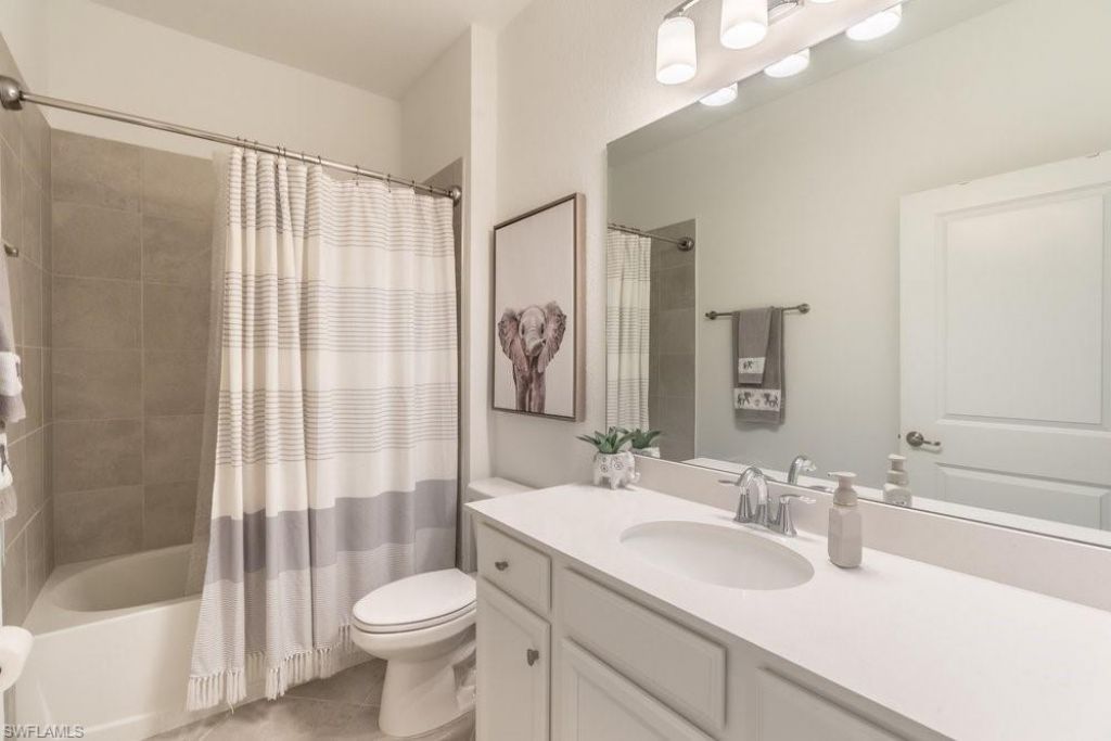 2645 Vine Ave, Naples, FL 34120 Photo