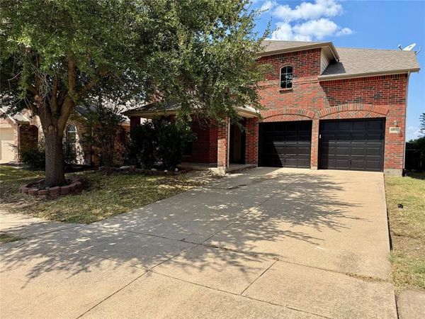 1024 Grimes Drive, Forney, TX 75126