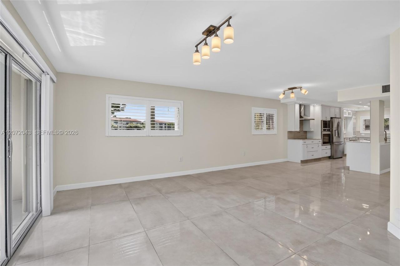 13800 SW 14th St , Unit 114C, Pembroke Pines, FL 33027 Photo