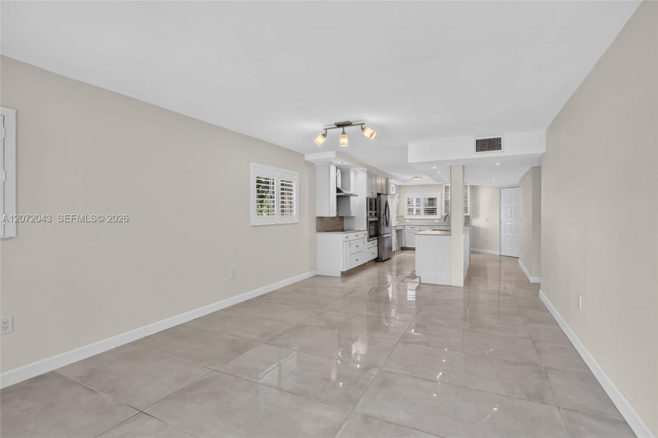 13800 SW 14th St , Unit 114C, Pembroke Pines, FL 33027 Photo