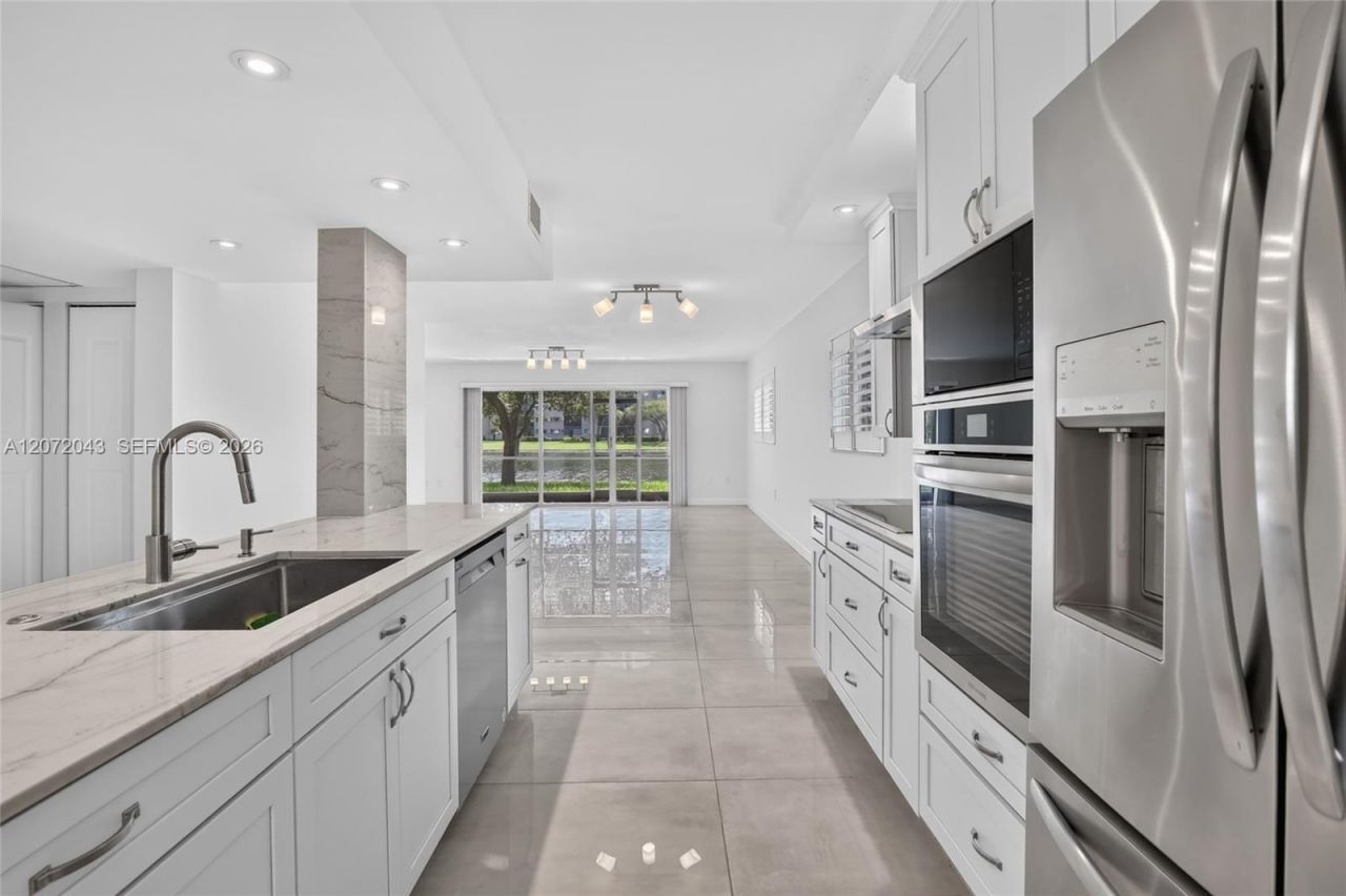 13800 SW 14th St , Unit 114C, Pembroke Pines, FL 33027 Photo