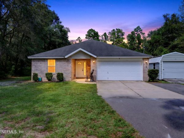 2965 GUAVA Court, Middleburg, FL 32068