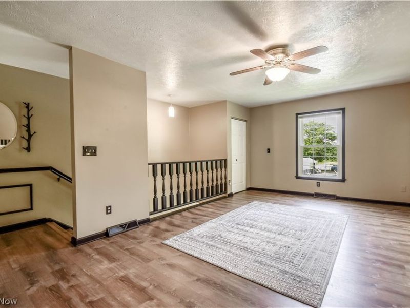 551 Heritage Square , Unit 301, Jefferson, OH 44047 Photo 8