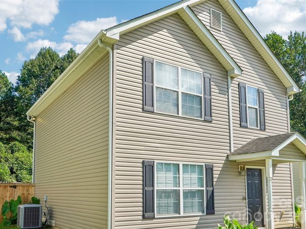 4926 Elizabeth Road , Charlotte, NC 28269