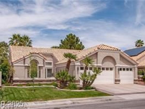 2644 White Pine Drive , Henderson, NV 89074