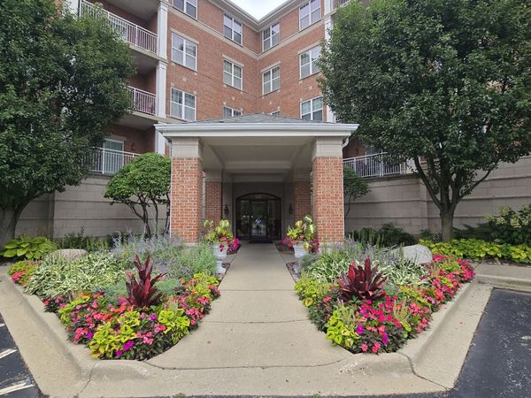 101 Pointe Drive , Unit 302, Northbrook, IL 60062