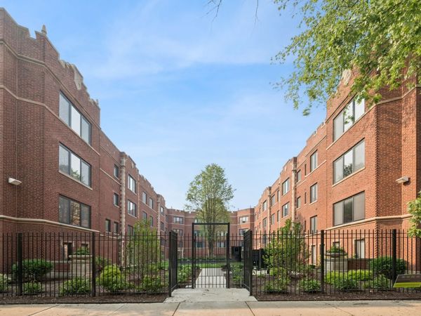 1337 W Estes Avenue , Unit 1D, Chicago, IL 60626