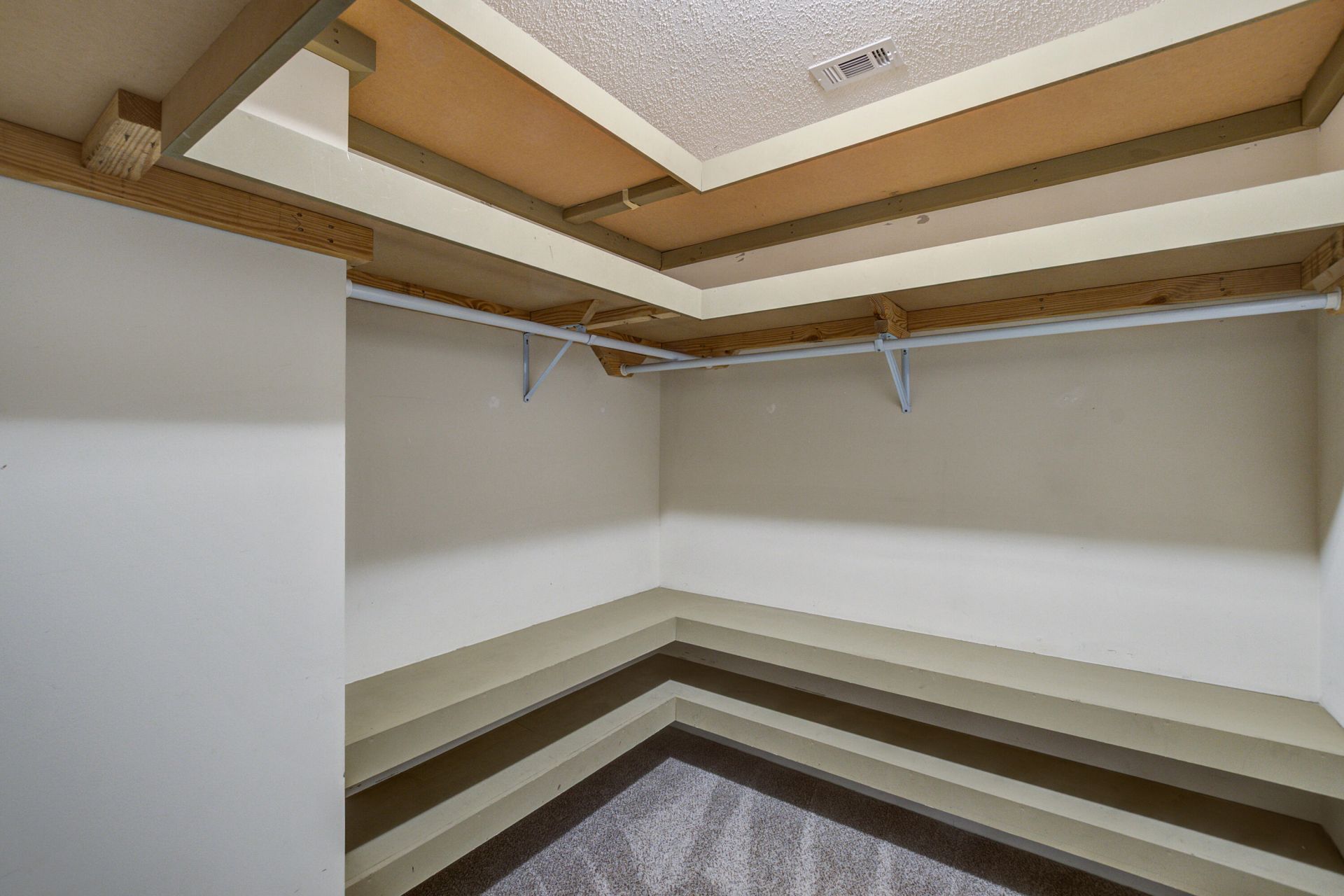 128 Wildberry Lane Photo 28