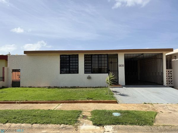 4 UNIVERSITY GARDENS, Unit D-16, Arecibo, PR 00612