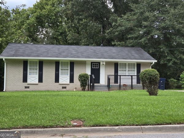 2668 Beacon Drive, South Fulton, GA 30349